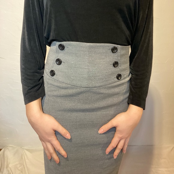 Grey Pinup Inspired Retro Pencil Skirt - Picture 2 of 6